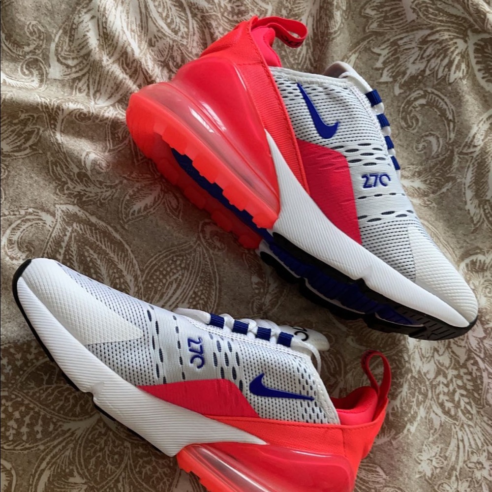 Nike 270 never worn